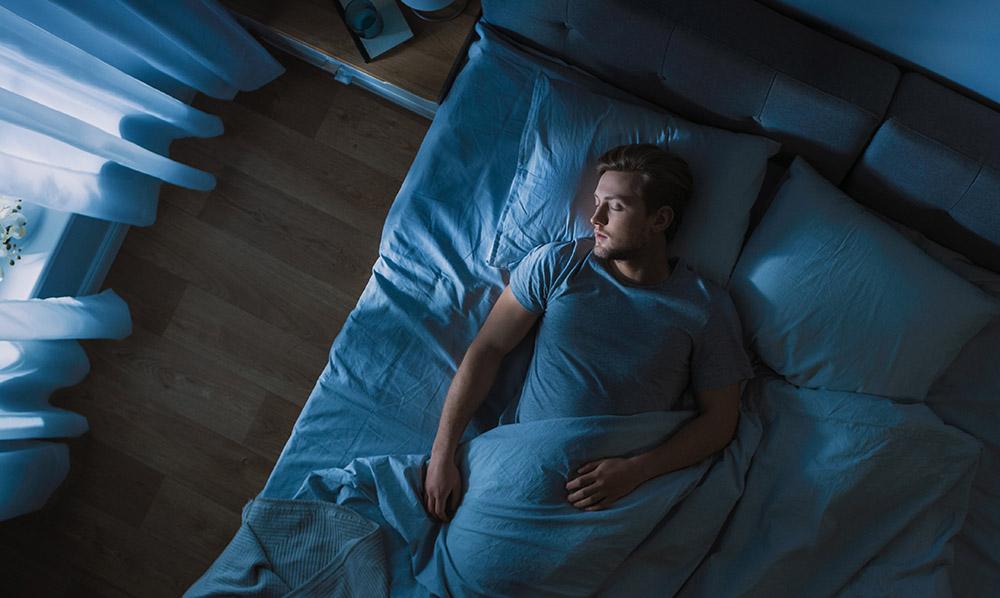 ​  Catching more z’s to feel less lonely