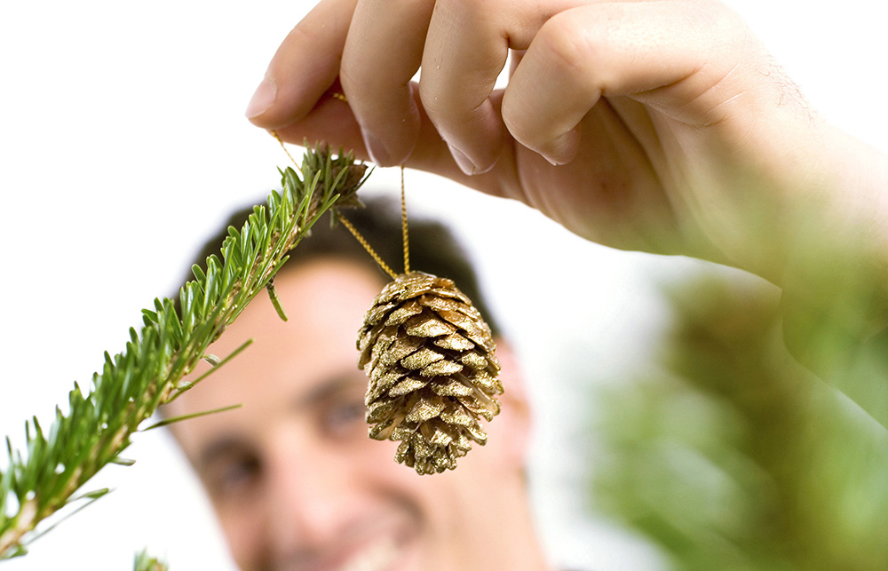 ​  Deck the halls and burn calories