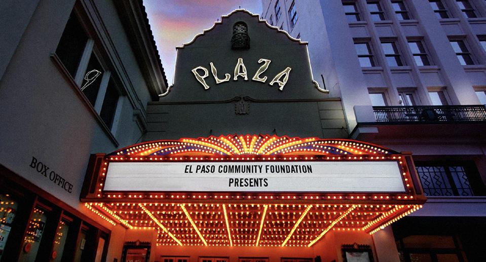 ​  Free Holiday movies at the Plaza