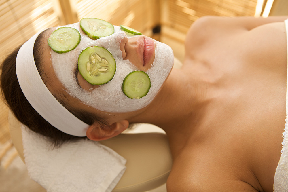 Cucumbers for the skin